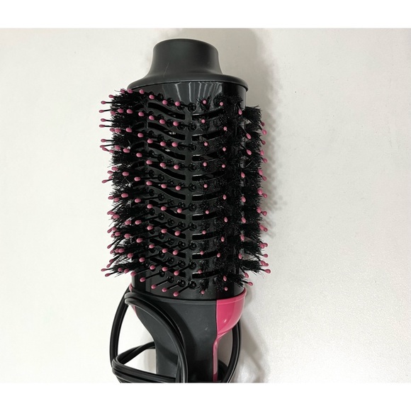 Revlon One Step Volumizer and Hot Air Brush - Picture 2 of 3